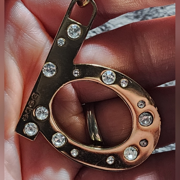 New BEBE Sequin Beads Heart Shaped Faux Leather Wristlet Zippered Bag Tassel Zip - Picture 6 of 16